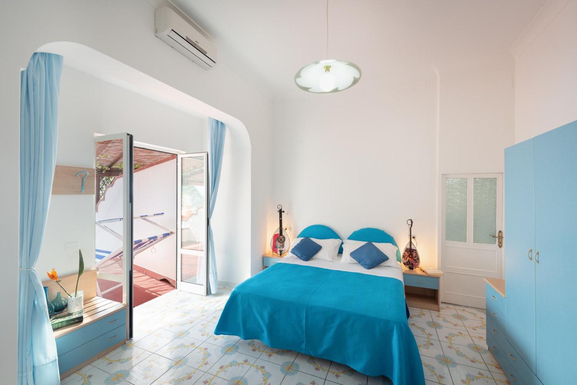 Hotel Villa Sirena Sant'Angelo  ภายนอก รูปภาพ