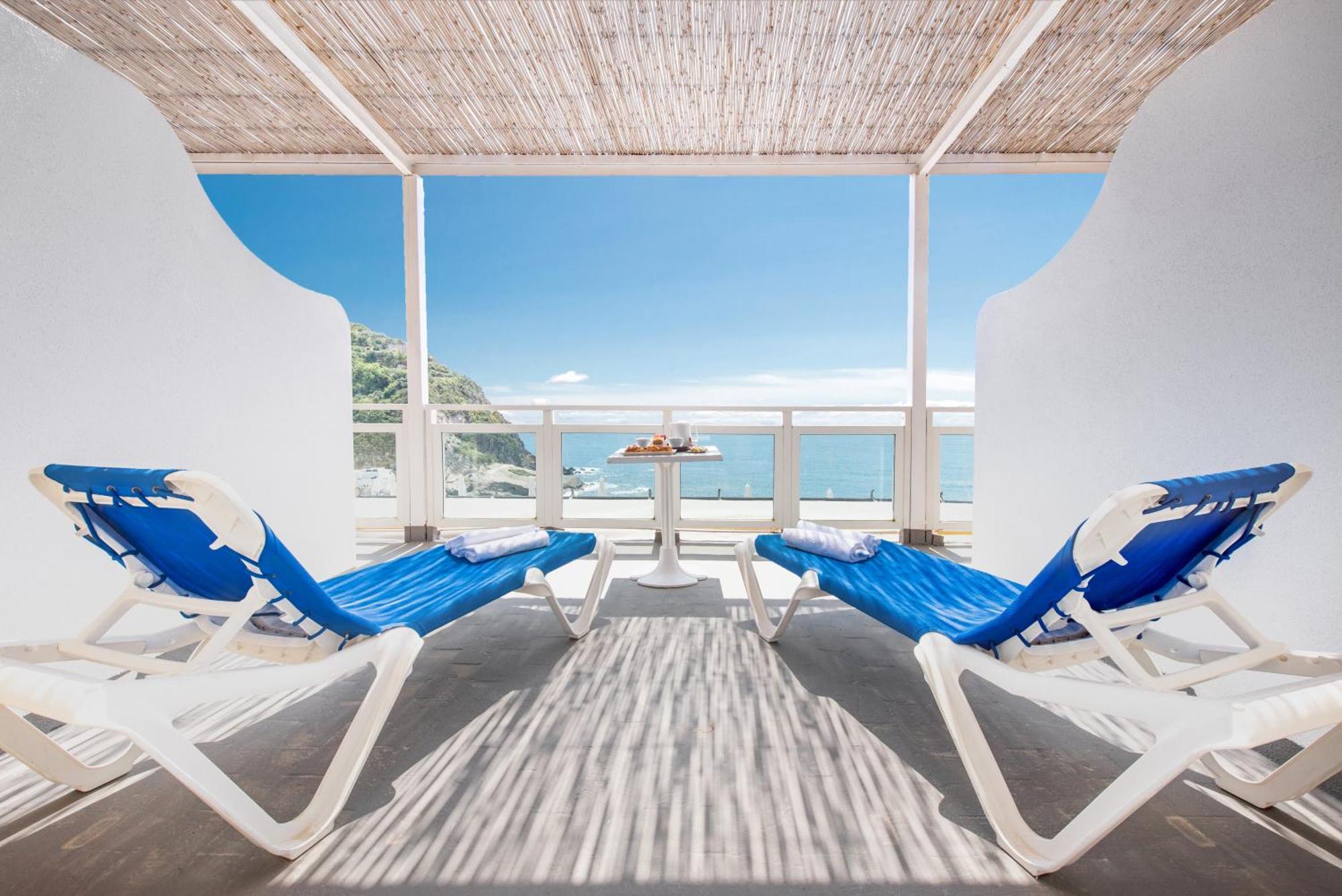 Hotel Villa Sirena Sant'Angelo  ภายนอก รูปภาพ