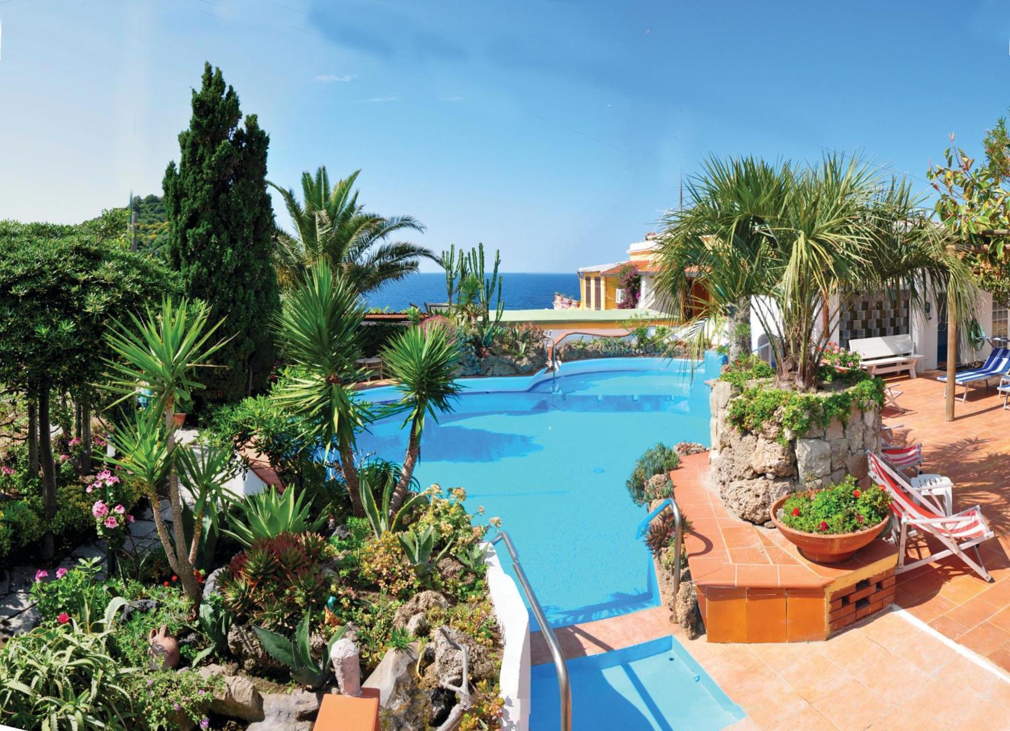 Hotel Villa Sirena Sant'Angelo  ภายนอก รูปภาพ